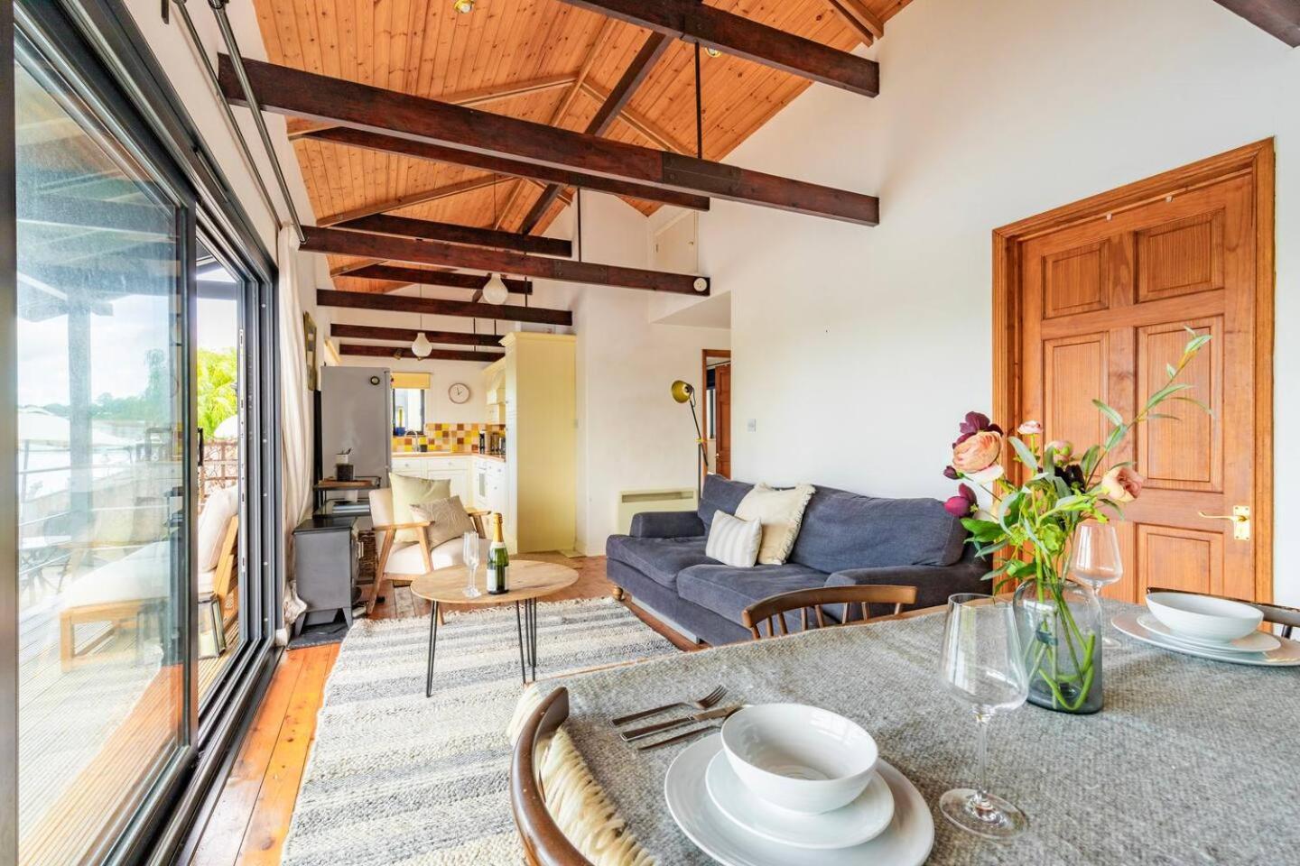 Innisfree House by Leap Escapes