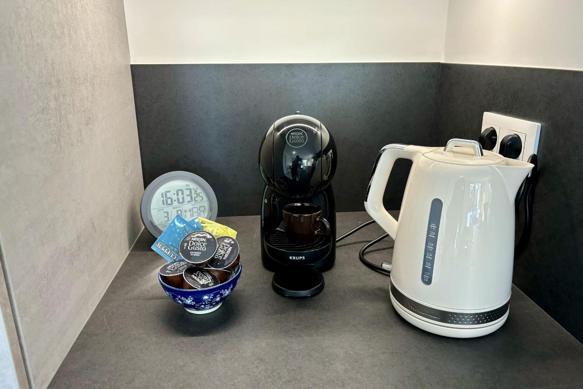 New apartment 10 minutes from downtown!