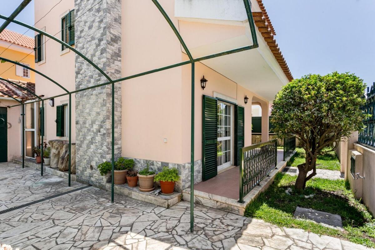 GuestReady - Superb house with a garden & patio