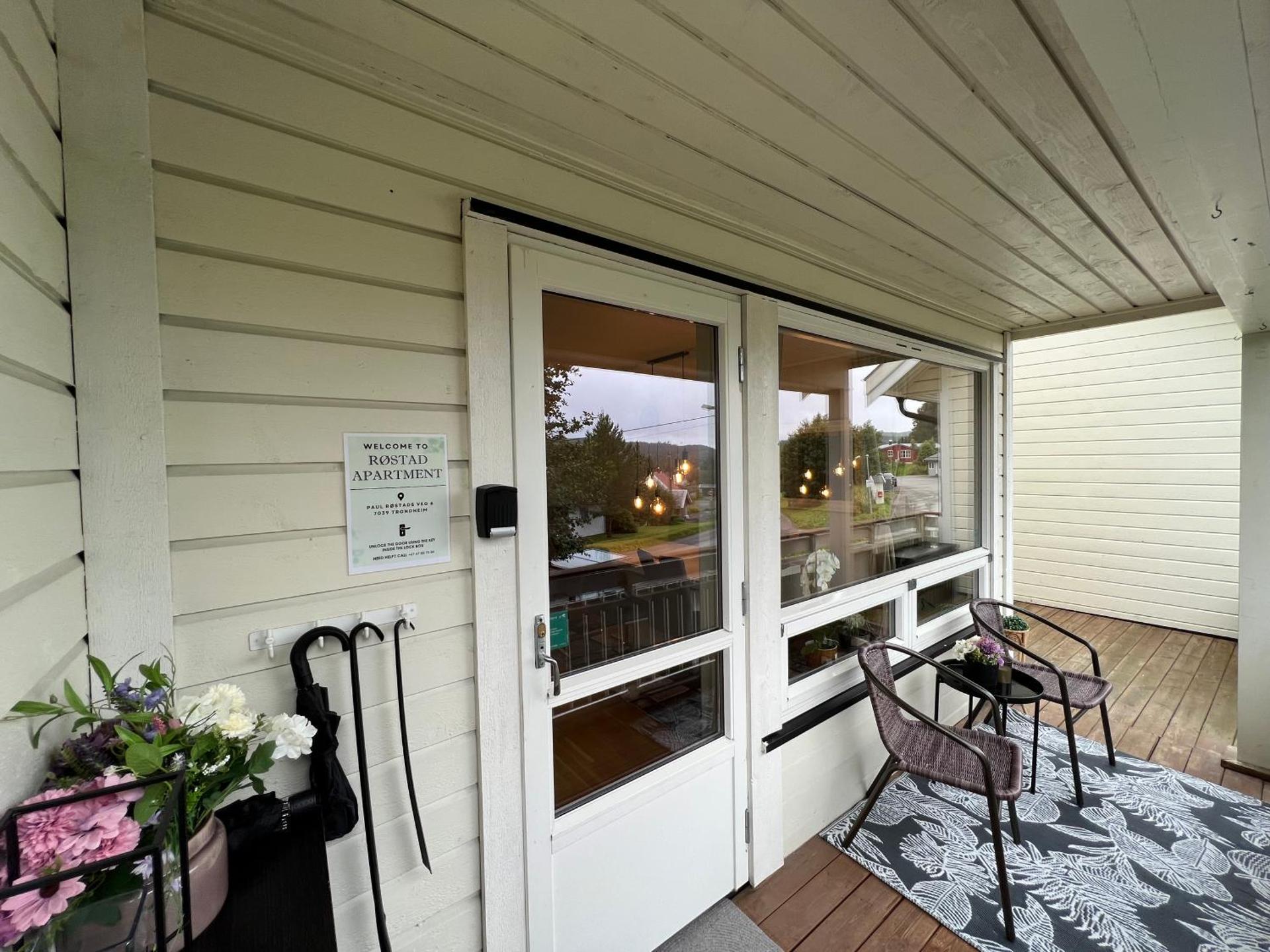 Røstad Apartment - with Kitchen and Free Parking