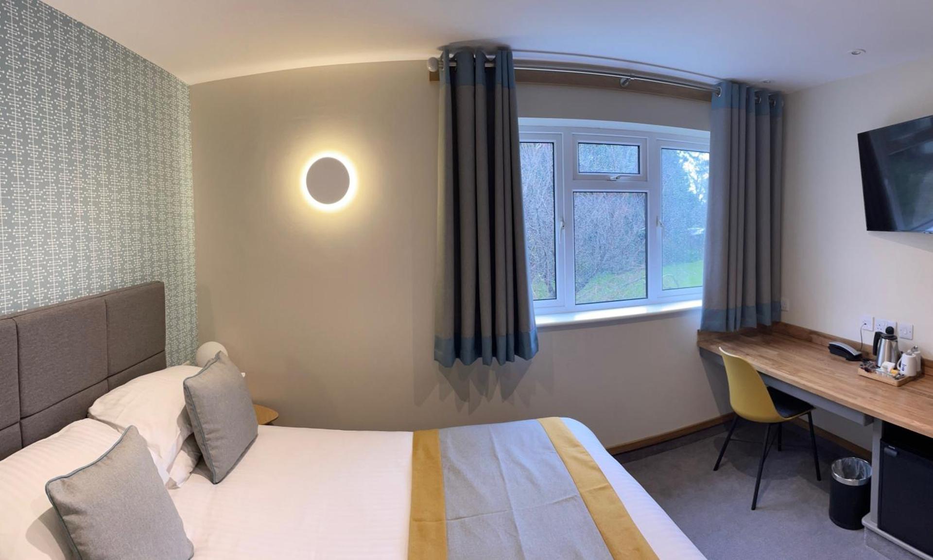 Best Western Compass Inn