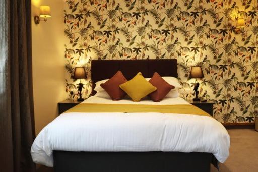 Best Western Compass Inn