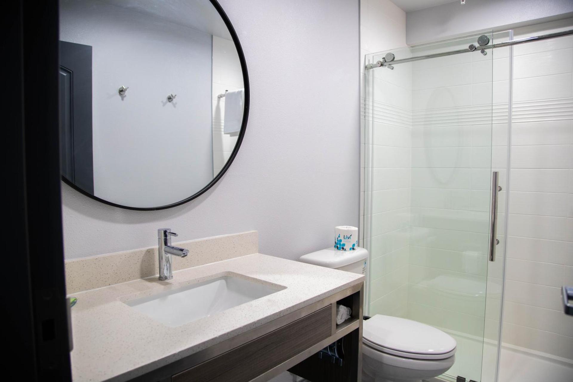 Pico Rivera Inn and Suites