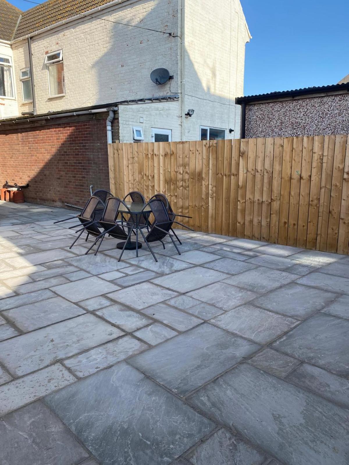 275 Queen street-Flat 1