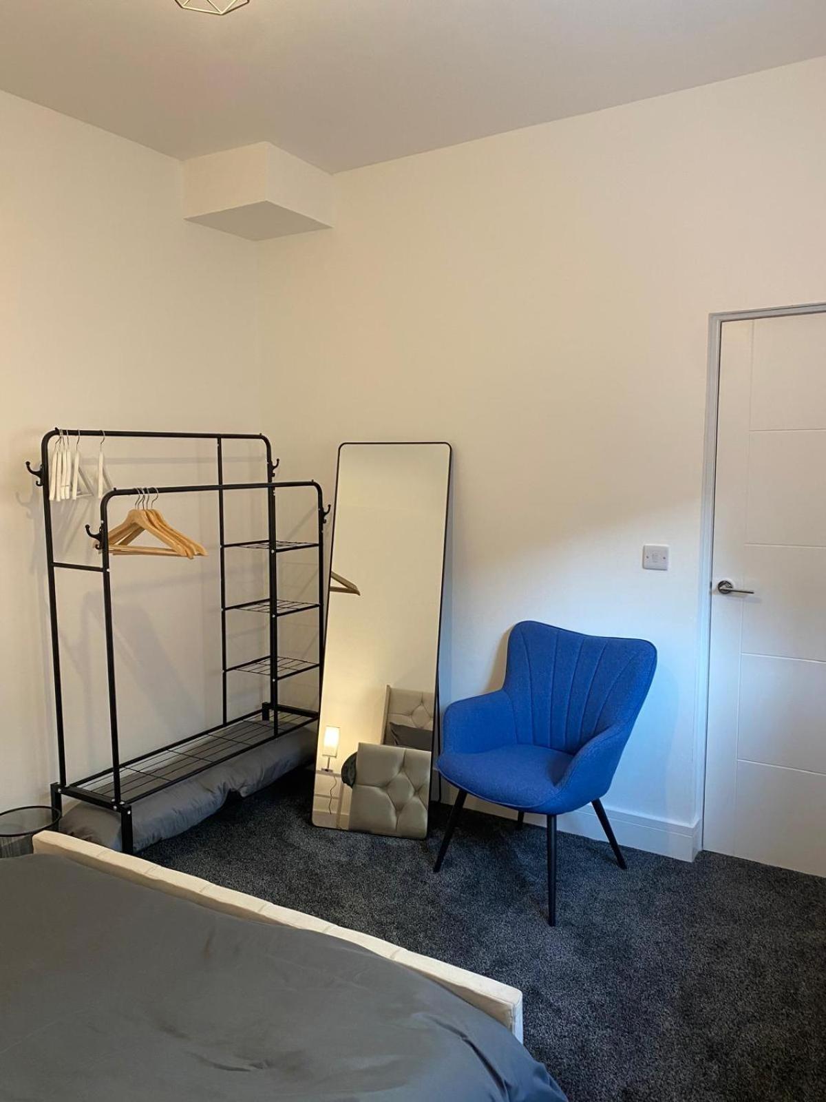 275 Queen street-Flat 1