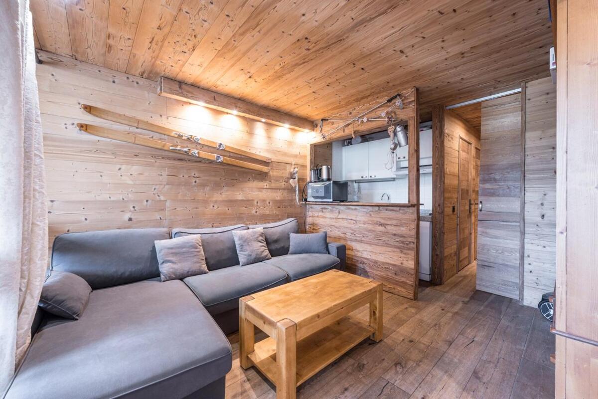 APT centre station vue sur les pistes de Val Thorens 6p