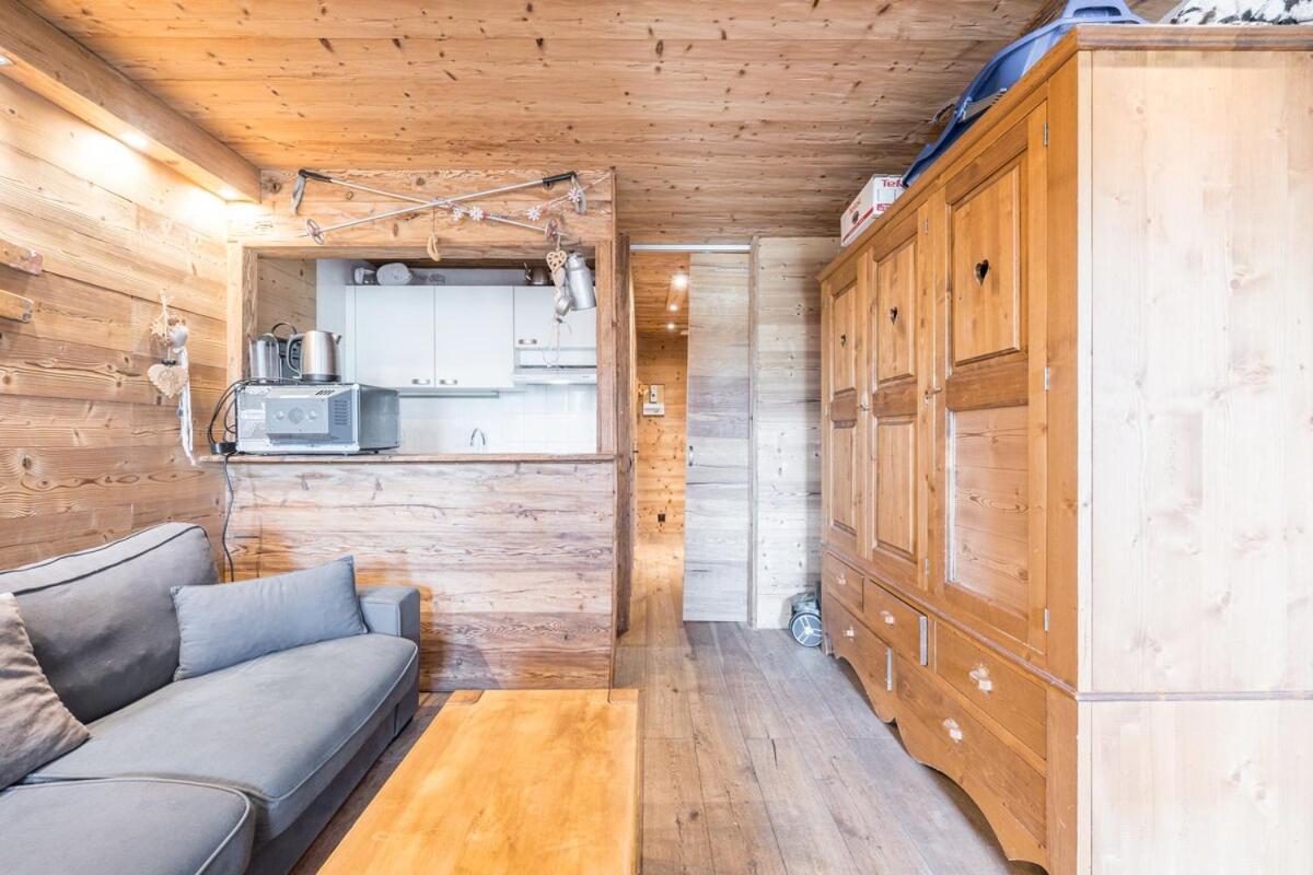 APT centre station vue sur les pistes de Val Thorens 6p