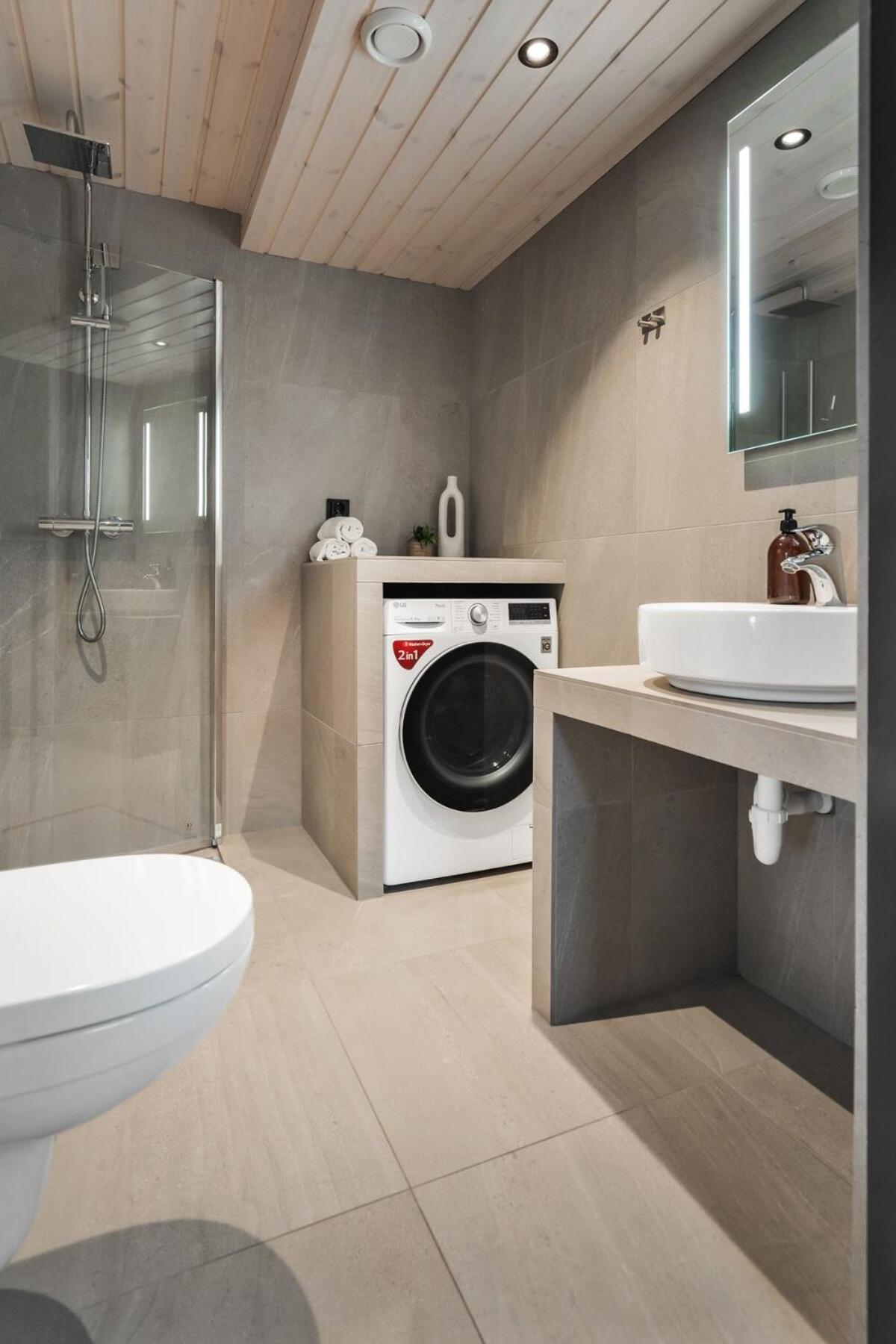 Rorbuleilighet 1J Henningsvær