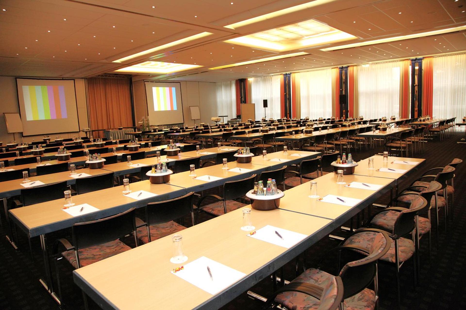 Meeting/conference room