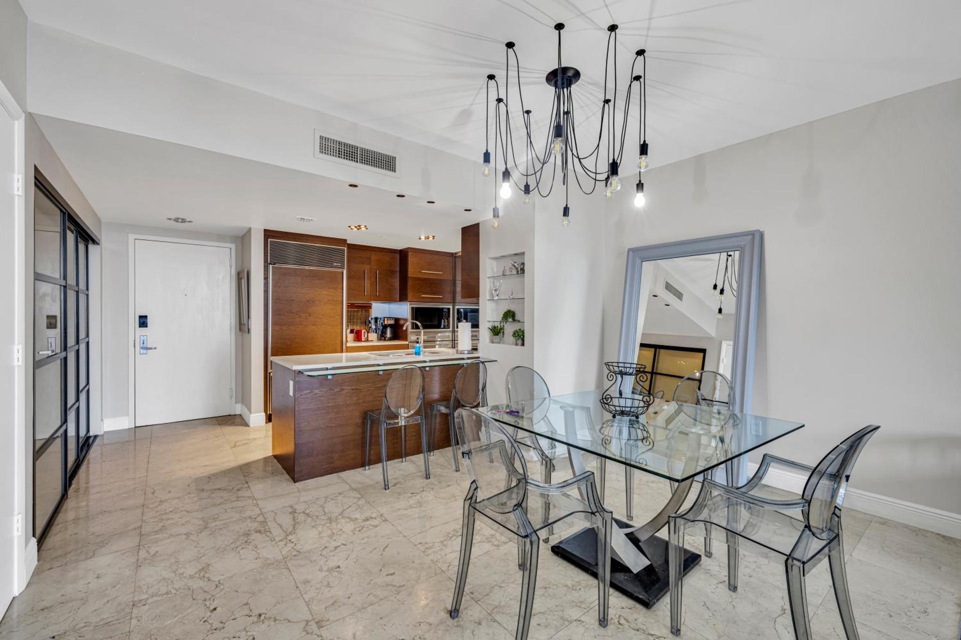 Two-Bedroom Apartment with Balcony and Sea View