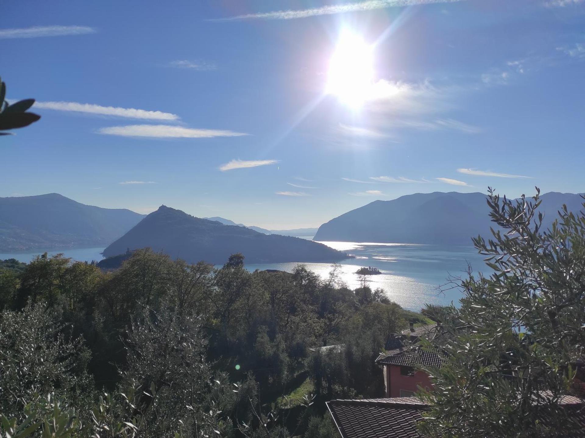 CasaDolcelago Marone Villa con Giardino Vista Lago Private Parking