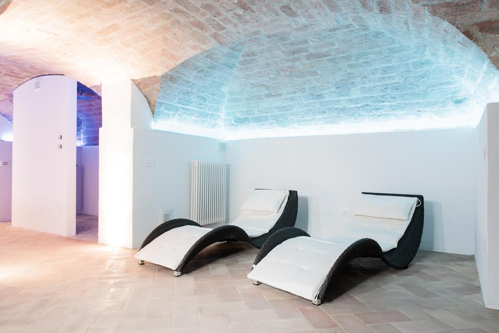 Spa and wellness centre/facilities