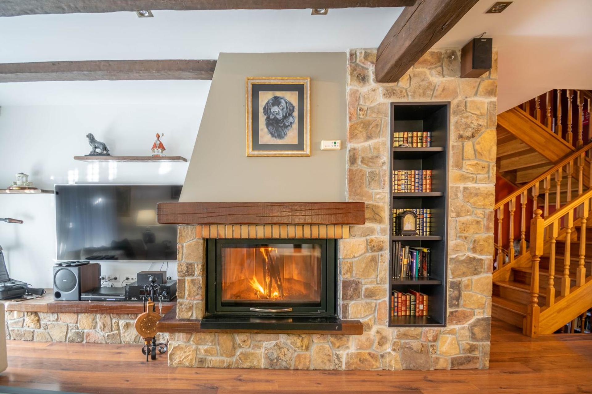 Espectacular casa con piscina próxima a Pamplona
