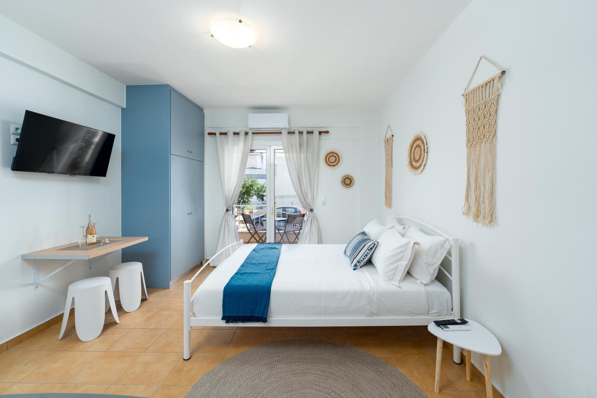 Eagle's Nest City Apartments