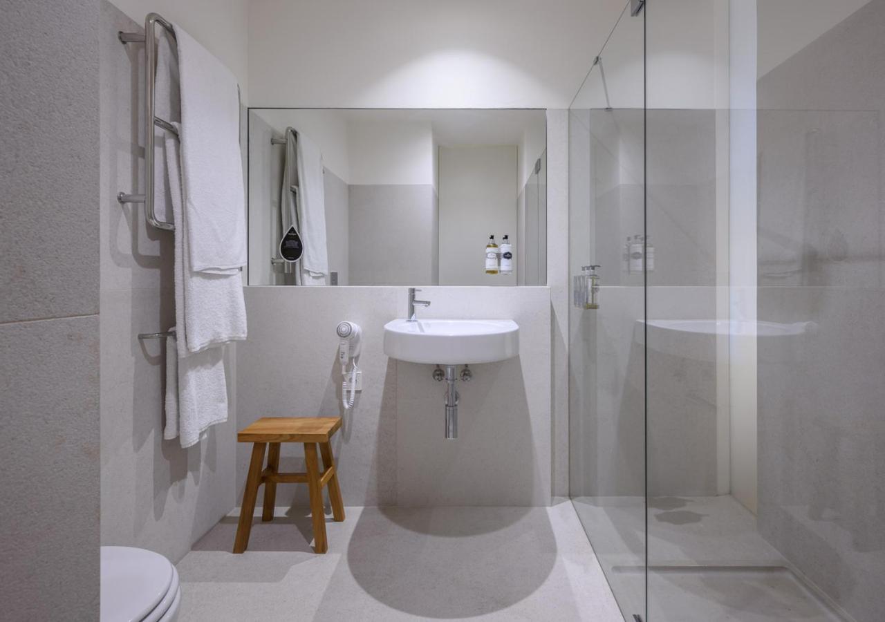 Twin Room - Pet Friendly