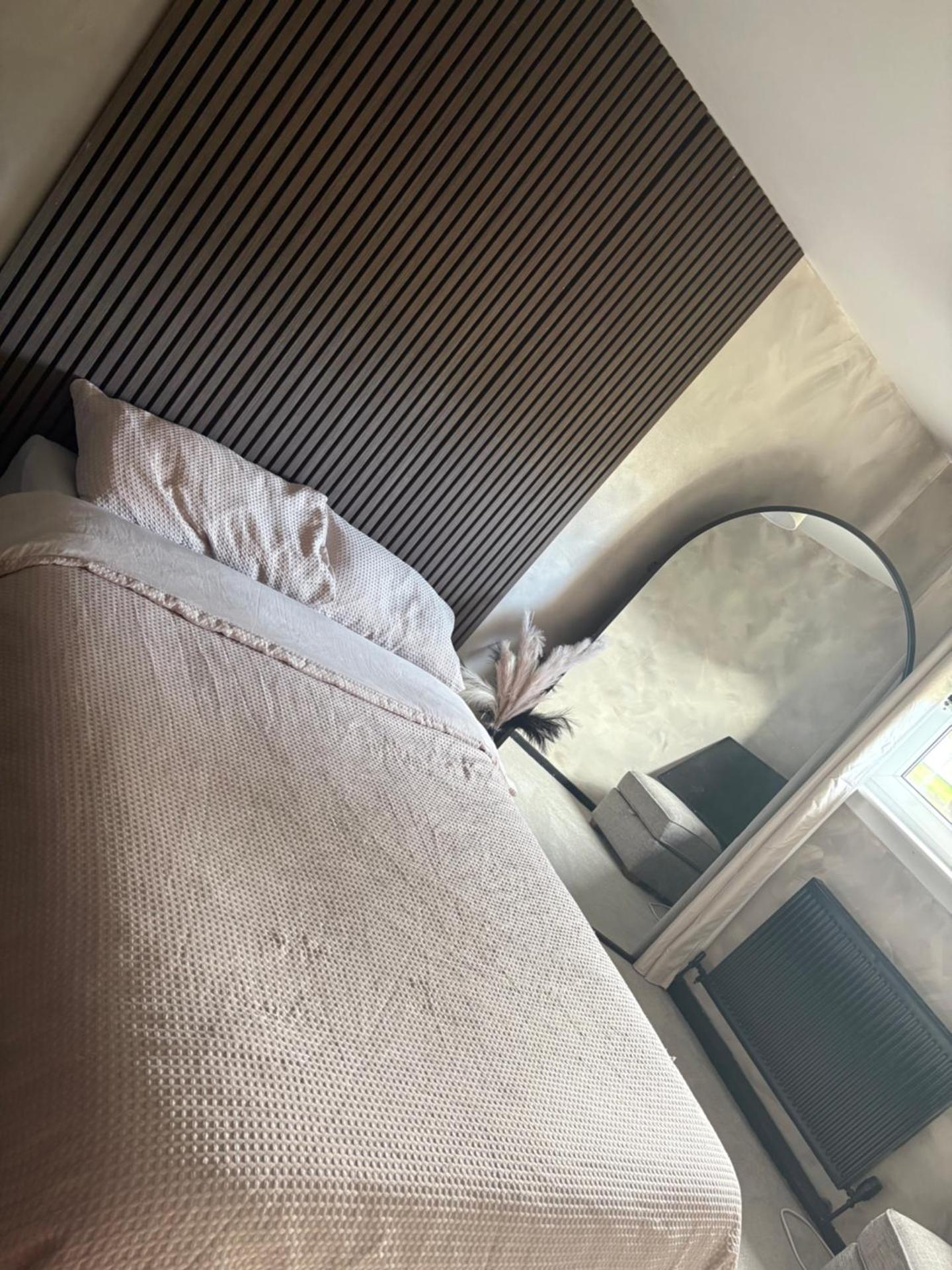 Modern 1 bedroom flat full flat