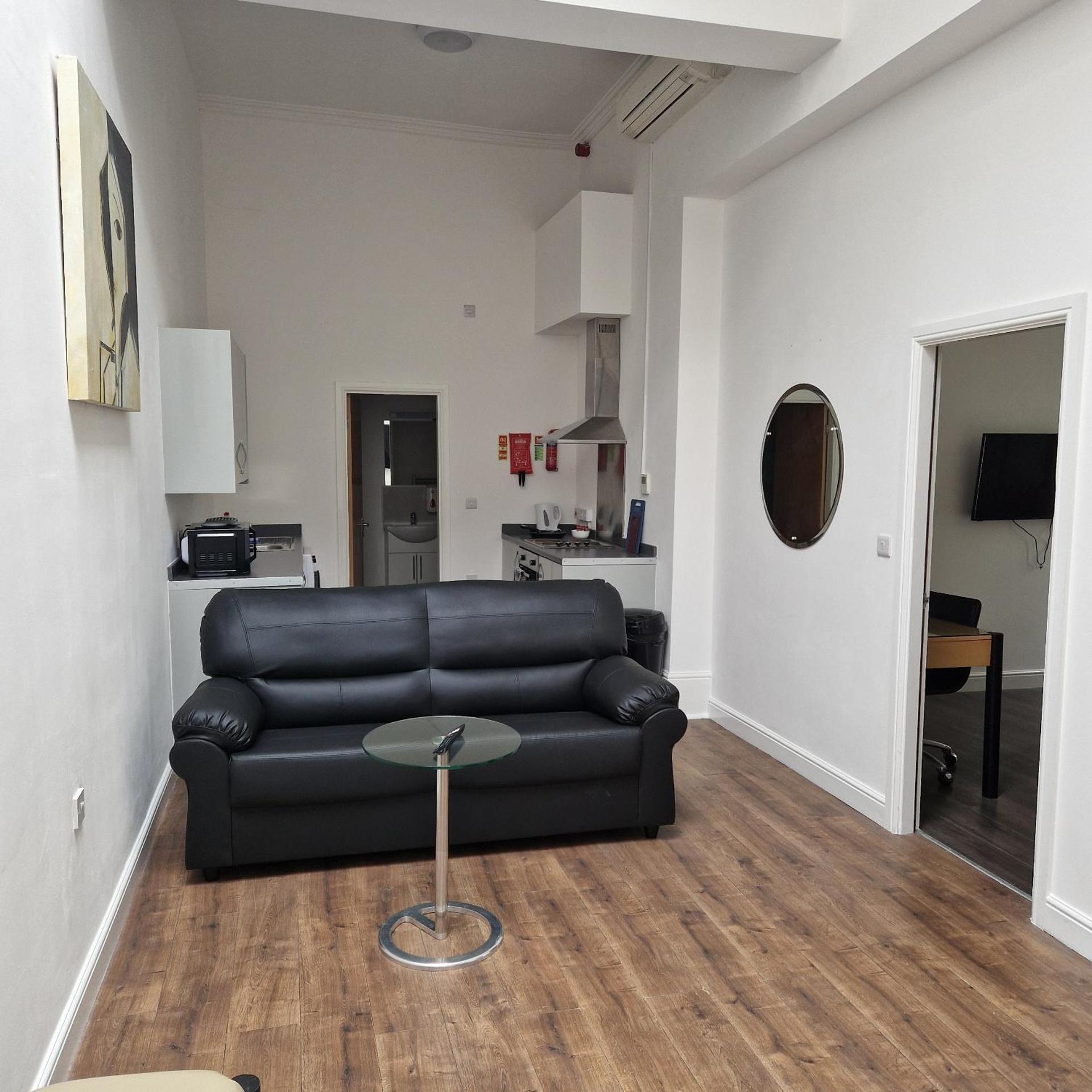 The Dorchester Hotel & serviced apartments FREE PARKING