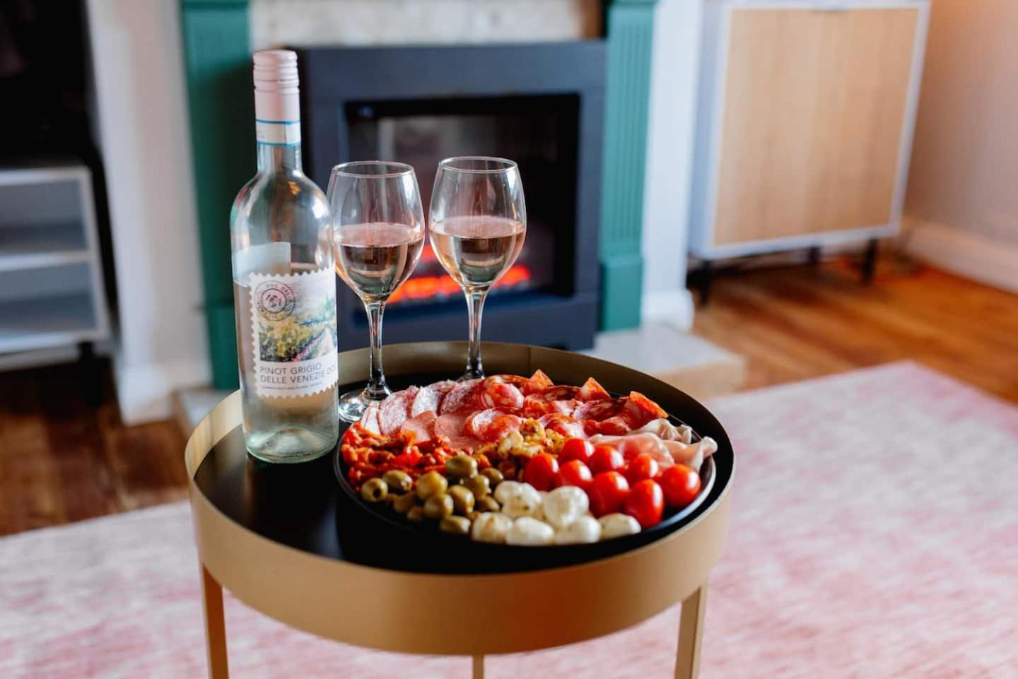 Bowling Terrace Above Rubies Dog Friendly, Walks