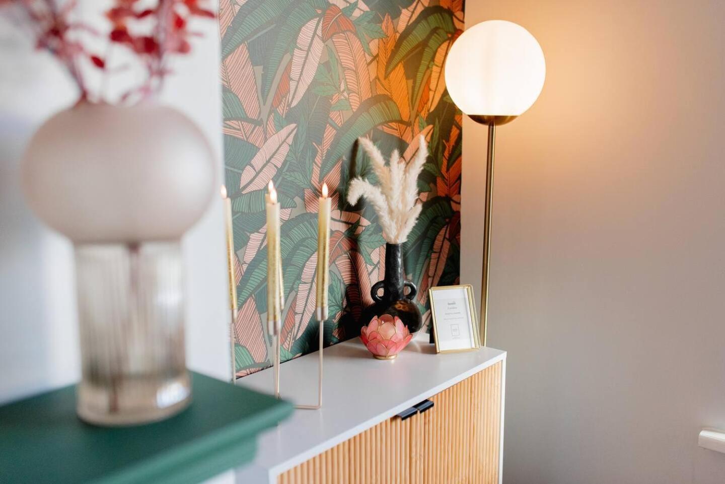 Bowling Terrace Above Rubies Dog Friendly, Walks