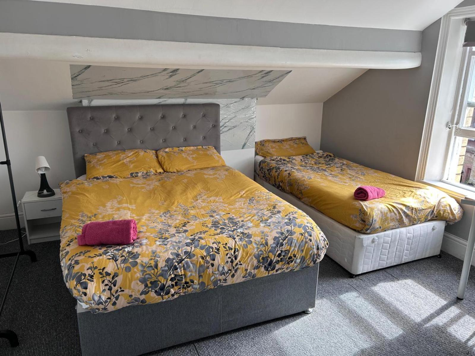 Green-Lodge Triple Double & Single Rooms Near LFC Anfield Free Street Parking 24-7