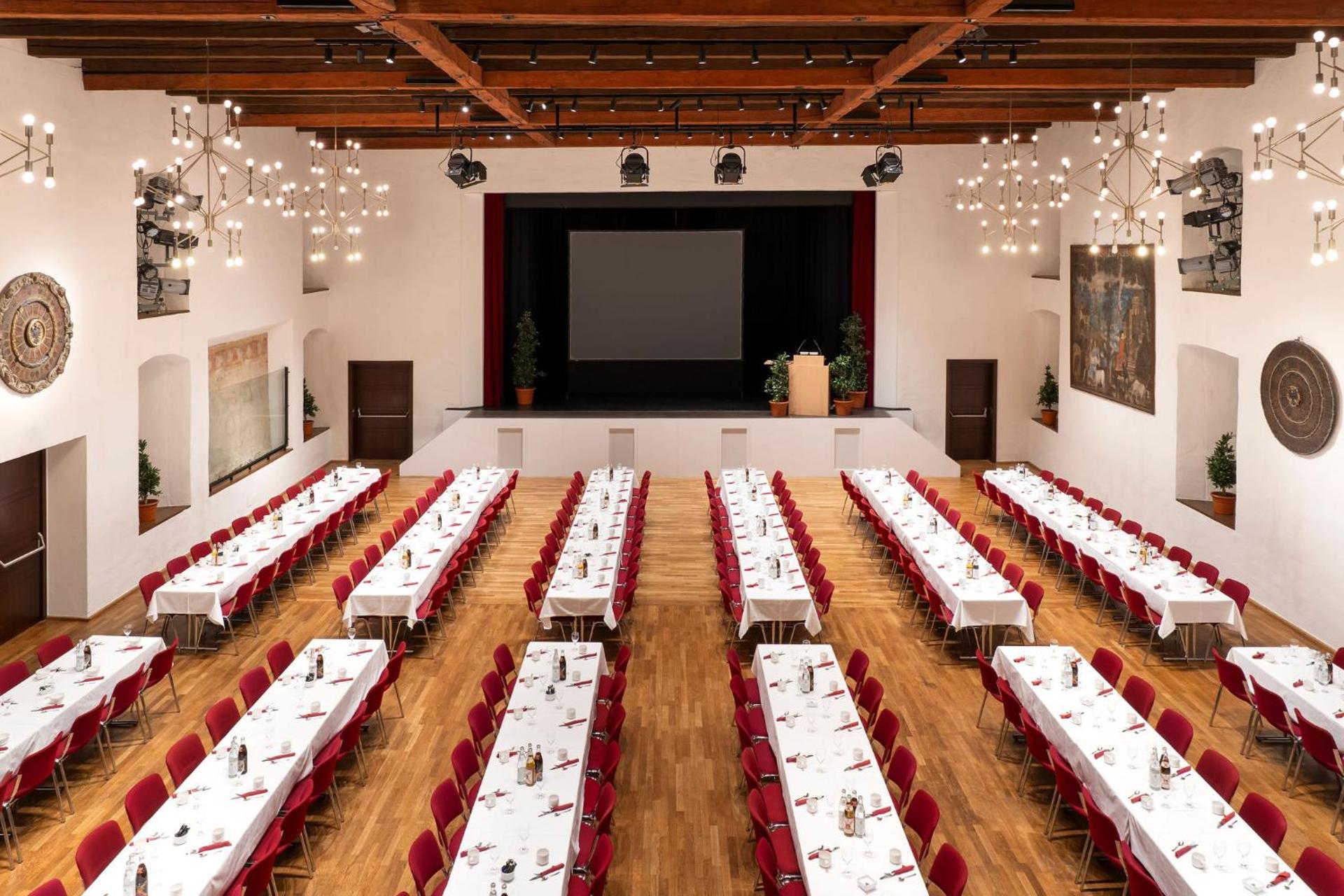 Meeting/conference room