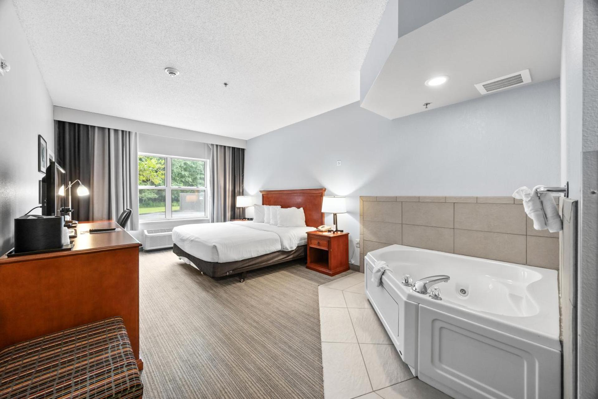 Independence Stay Hotel & Suites