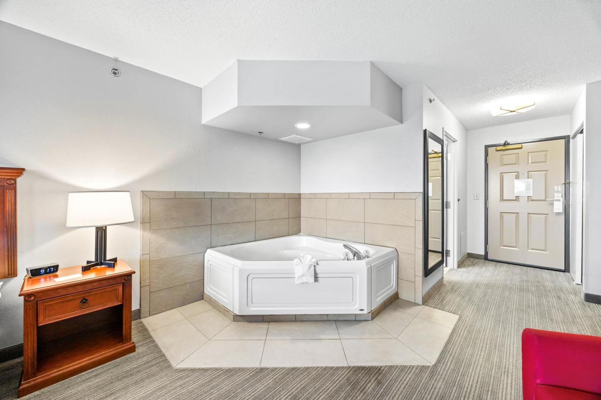 Independence Stay Hotel & Suites