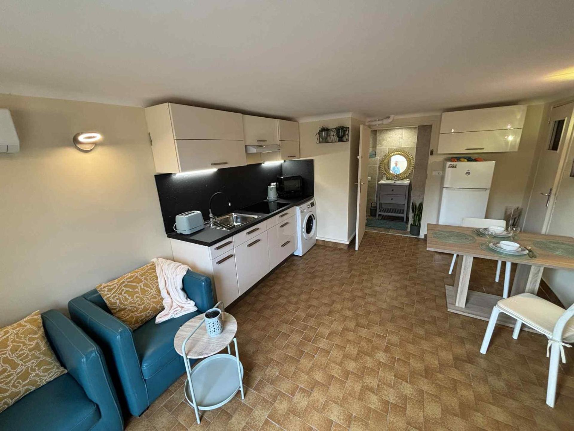 Maisonnette provençale les pensées