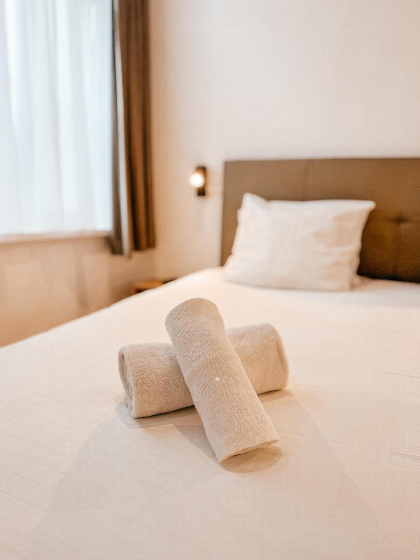 Budget Triple Room with Private Bath