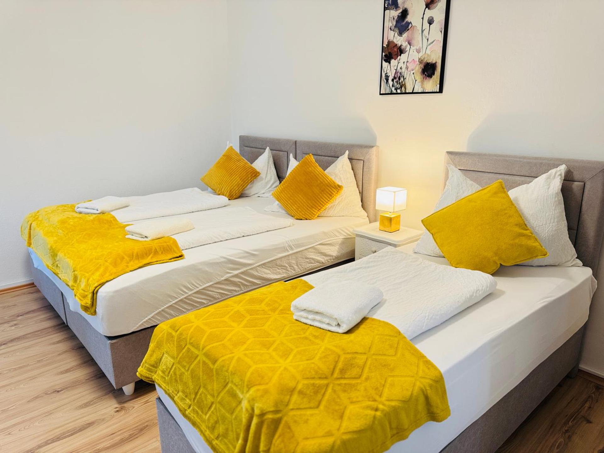 Casa Uno Family & Friends Stay