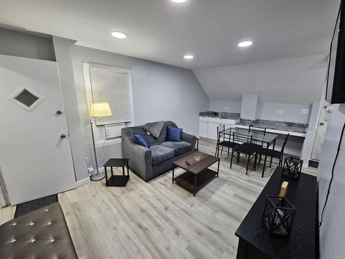 Beach Apt In Woodmontmilford