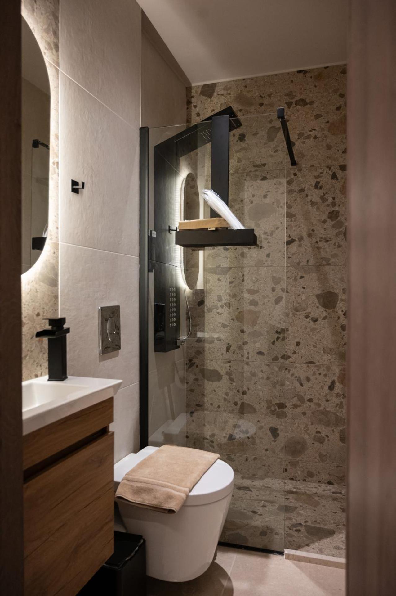 Deluxe-dobbeltværelse for 2 voksne + 1 barn