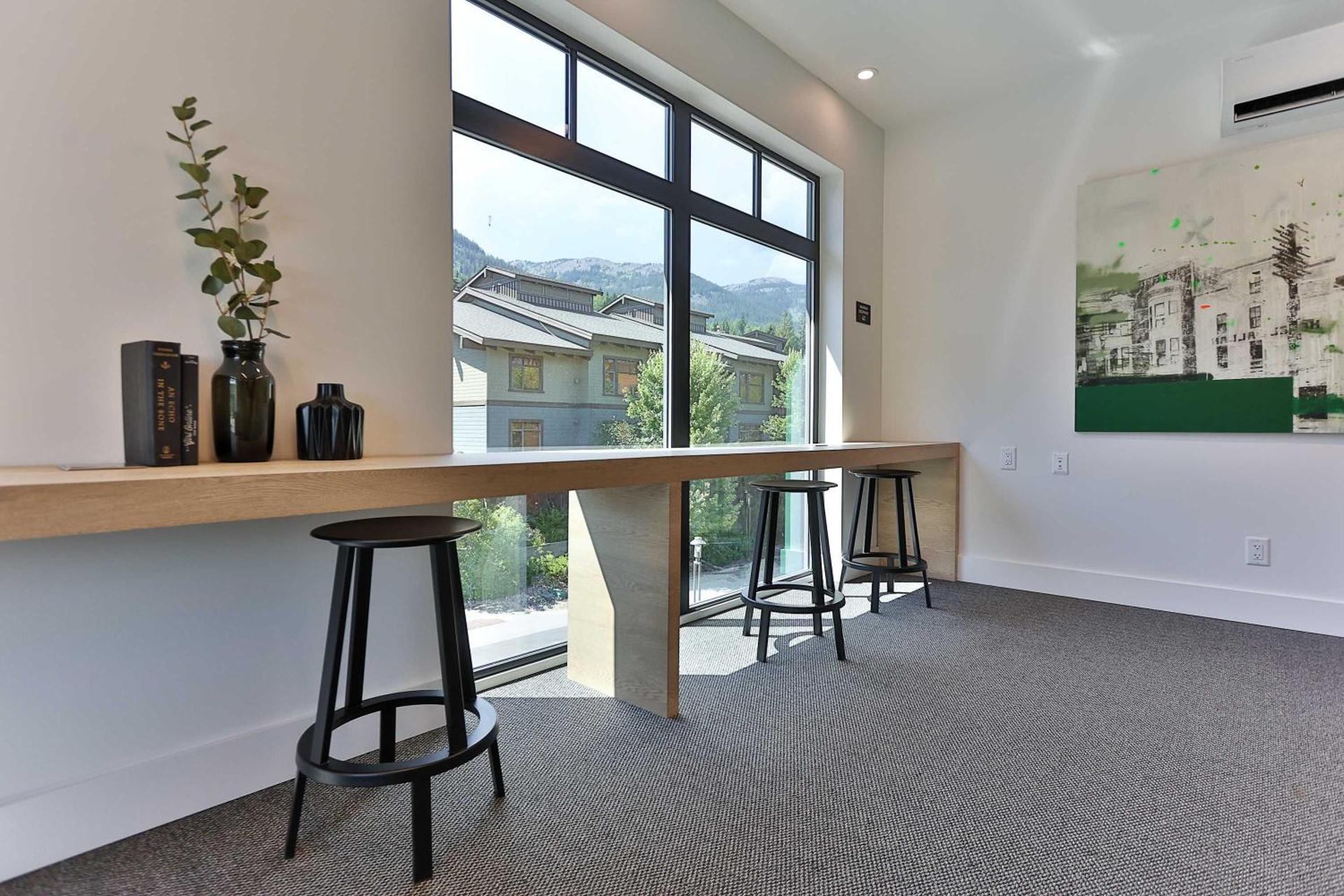 Studio At The Crescent Sleeps 2 to 4