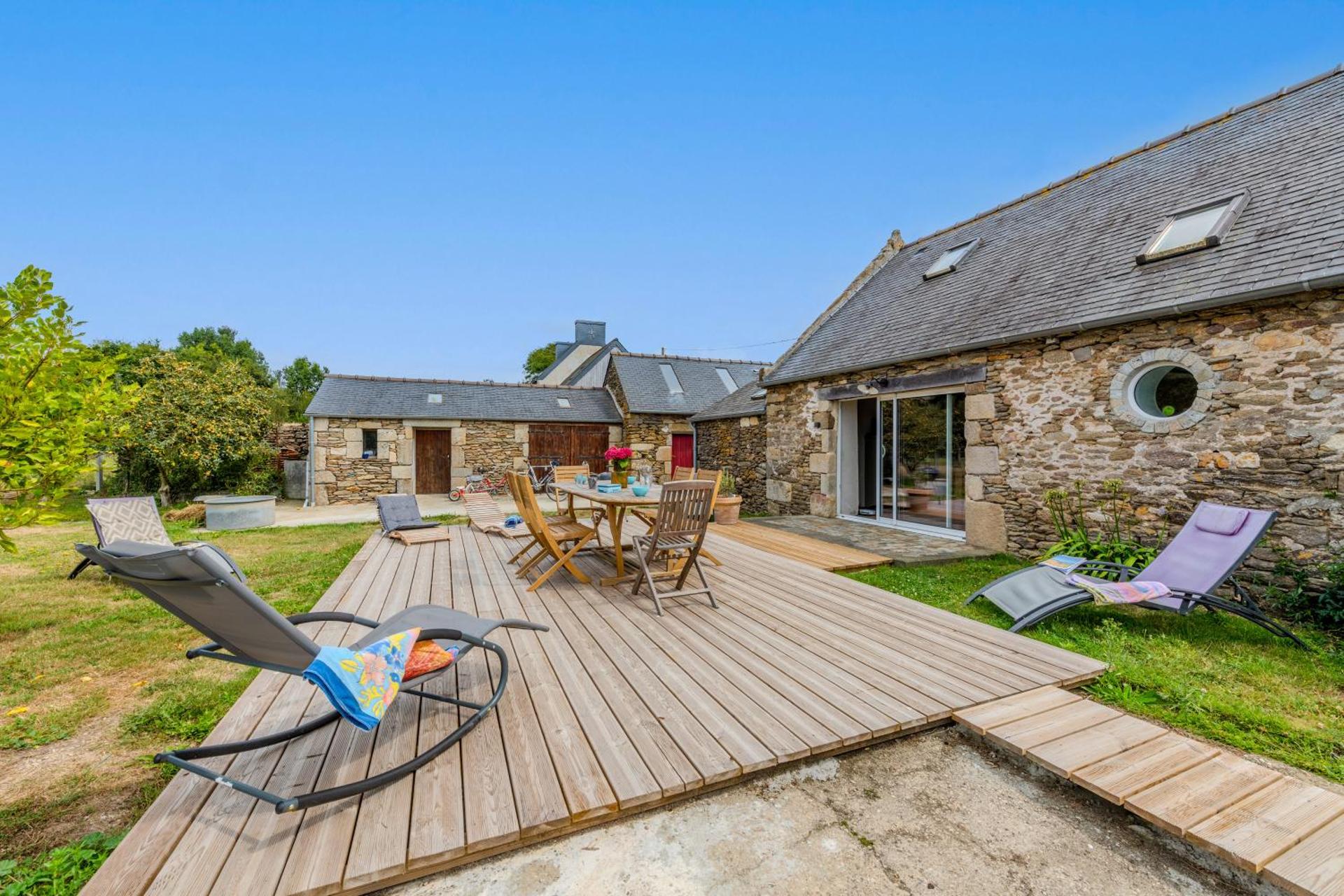 Le gîte de Saint Mathieu, longère pleine de charme au bout du monde ! jacuzzi extérieur vue sur la campagne, salle de billard