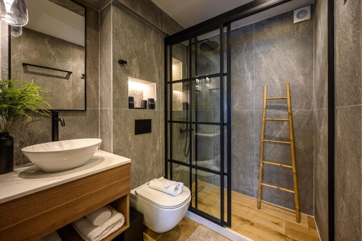 Dikeosinis Central Suite