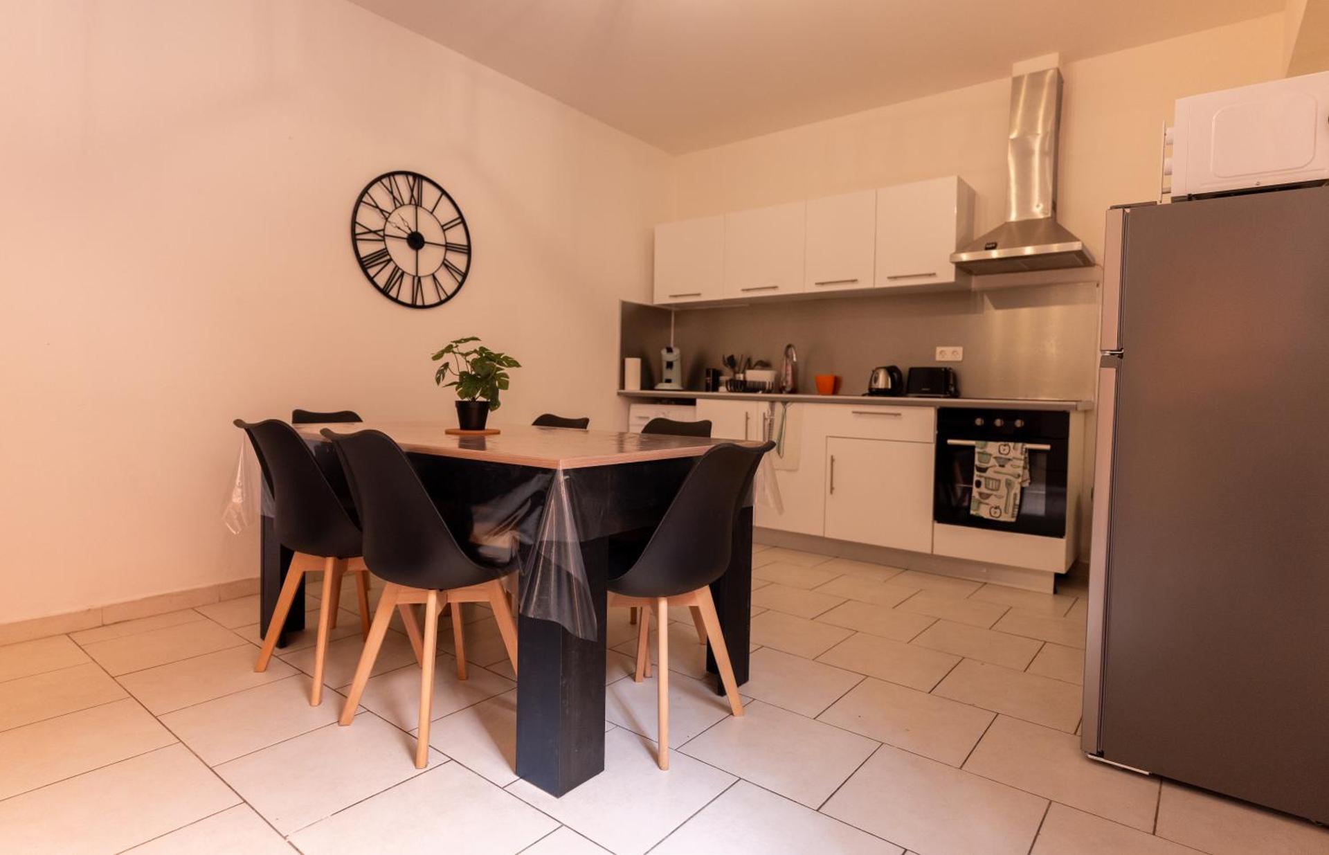 Appartement tout équipé au cœur de Beziers 6 à 8 couchages
