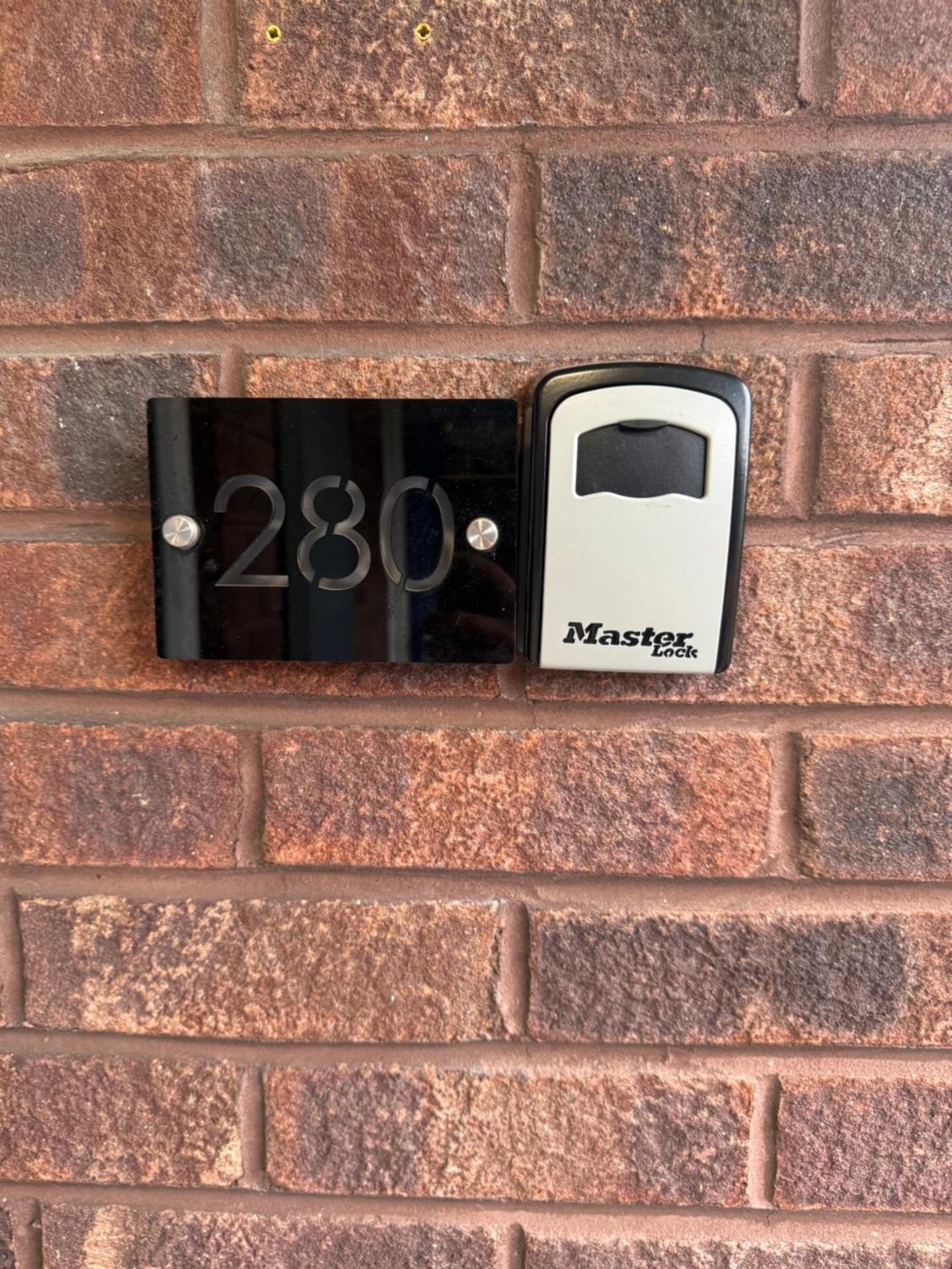 Three-Bedroom Apartment with Balcony