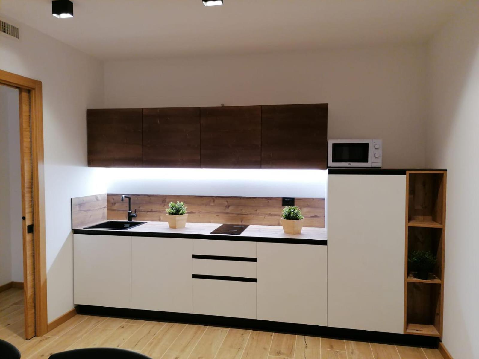 Kitchen or kitchenette