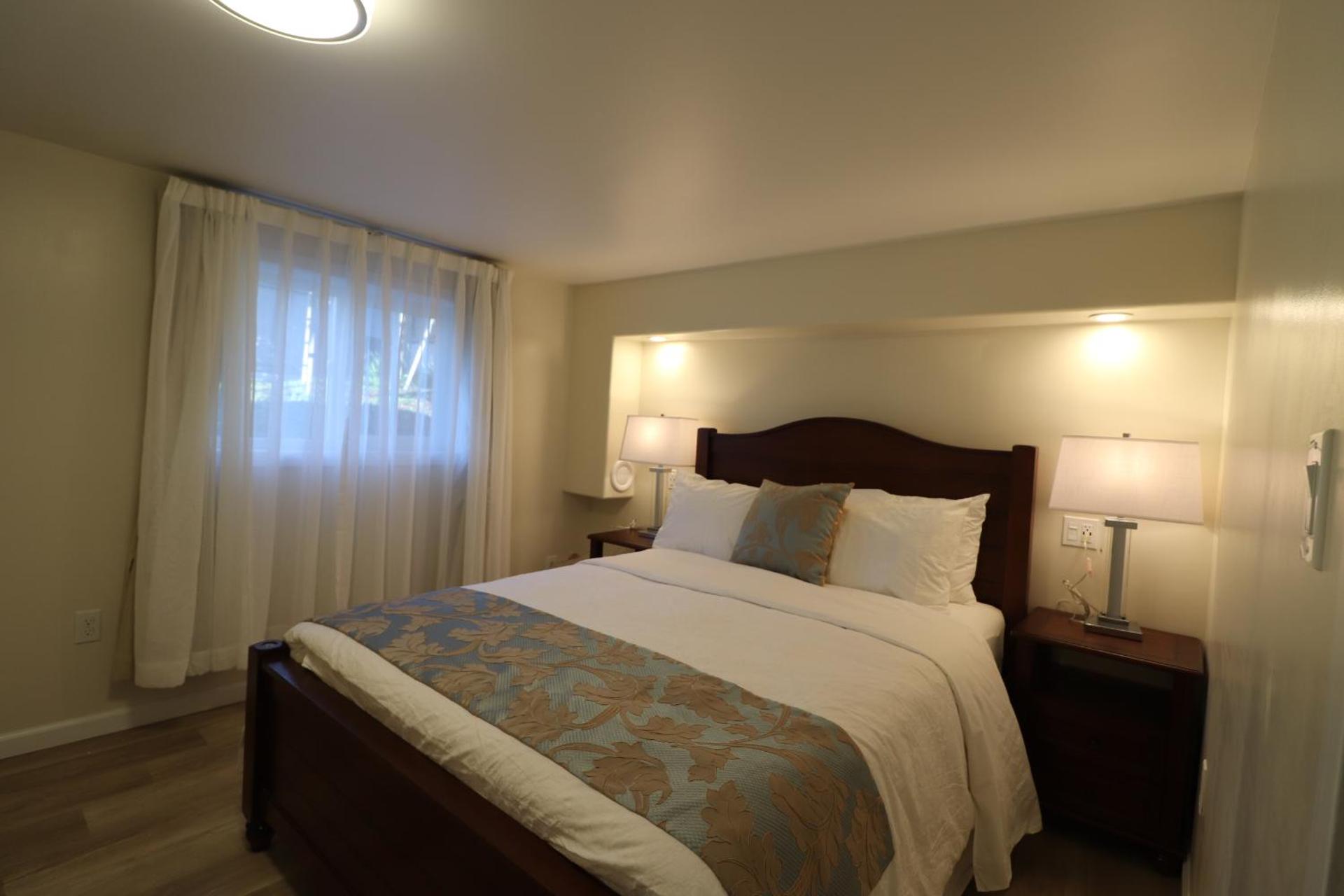 Victoria Gorge Waterway Vacation Home