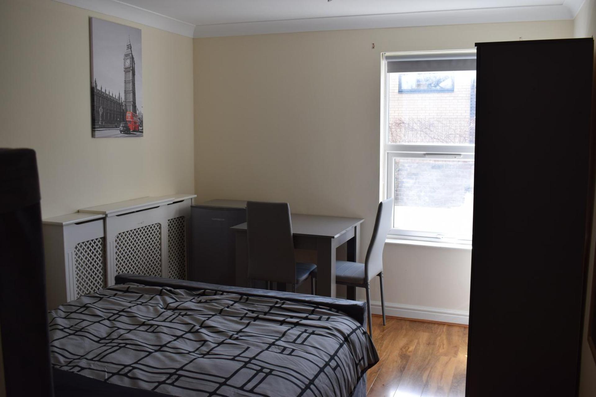 Premier London Rooms