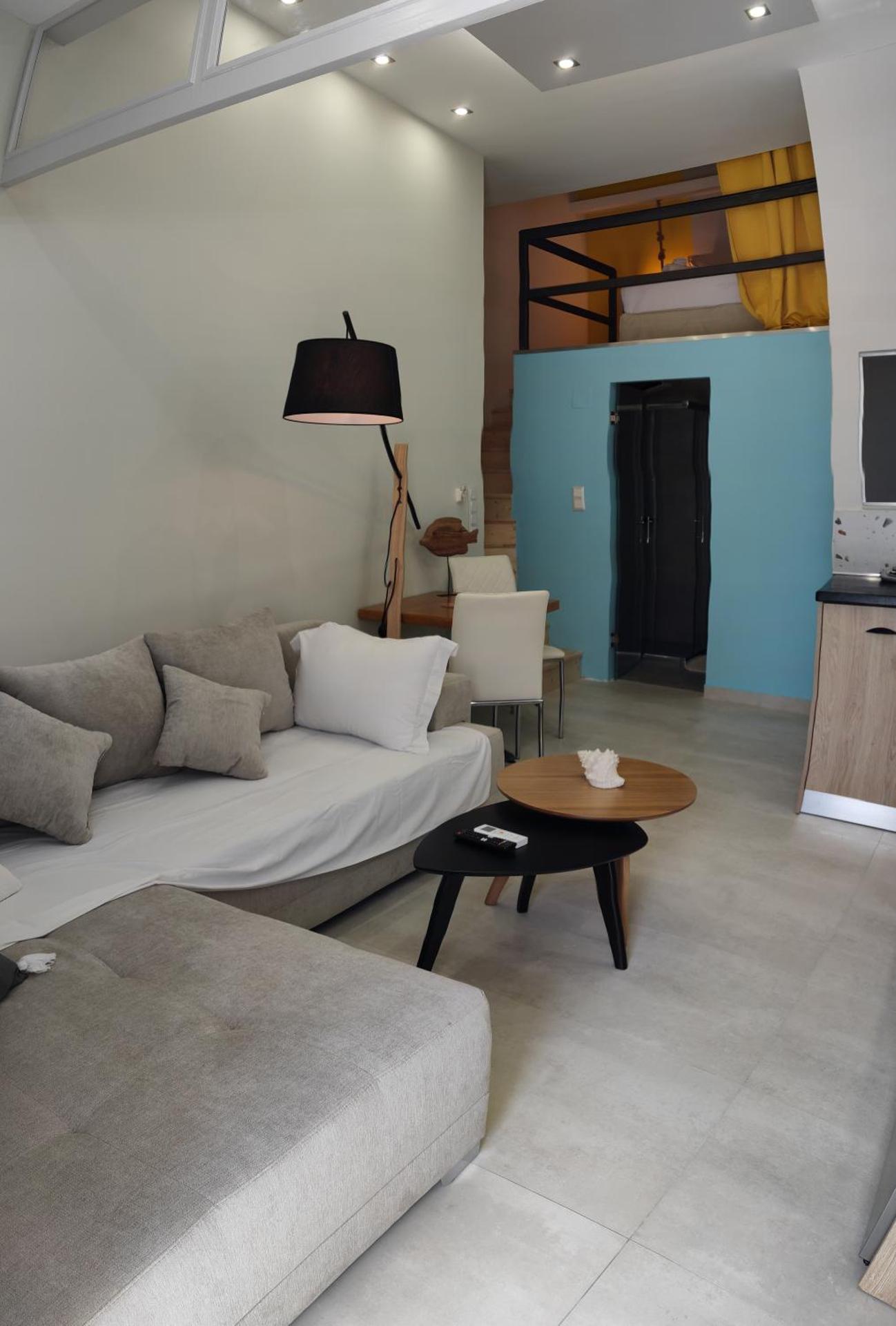 LEFKAS CITY APARTMENTS & Suites