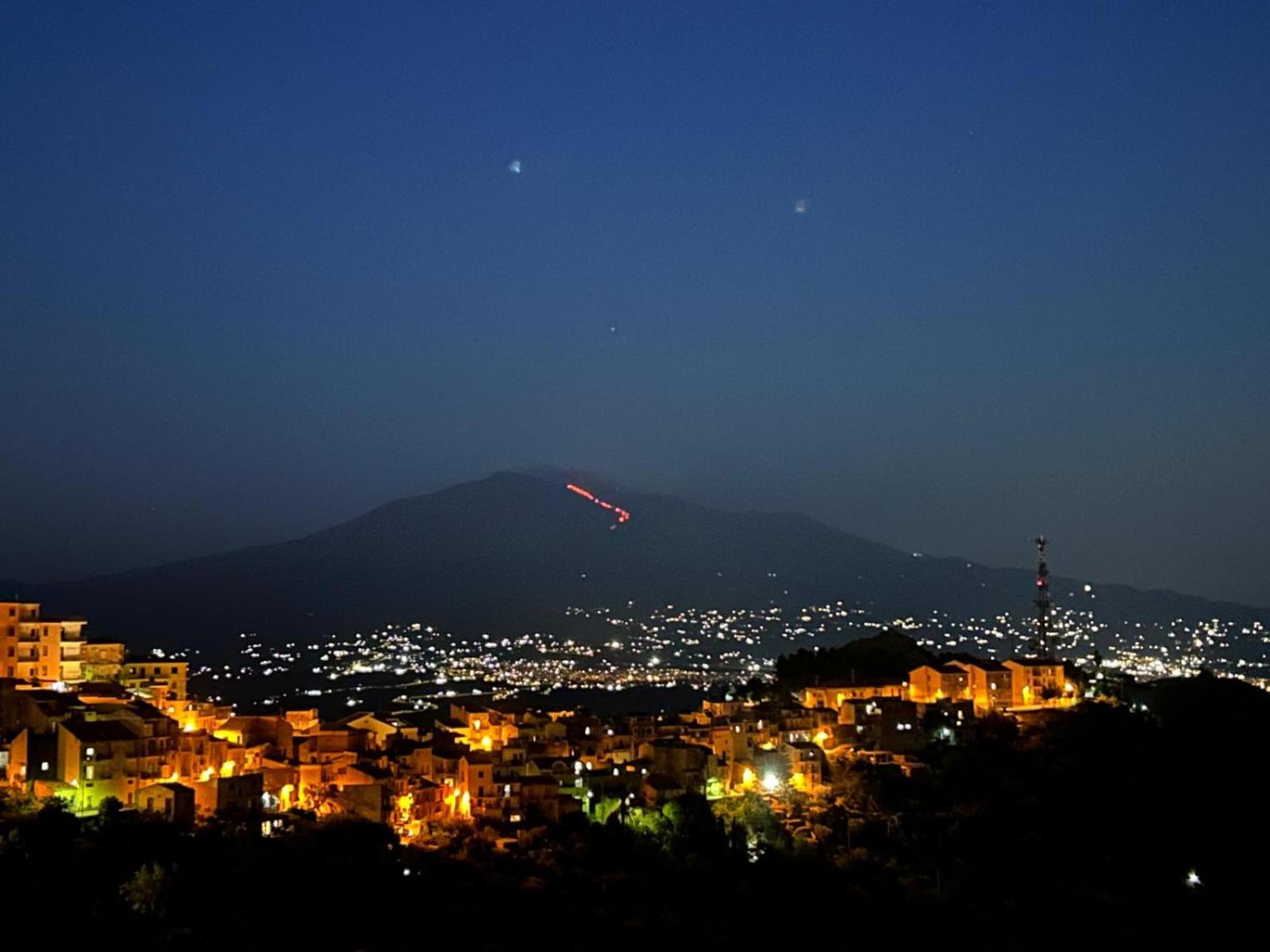 Augustali Momenti Apartment