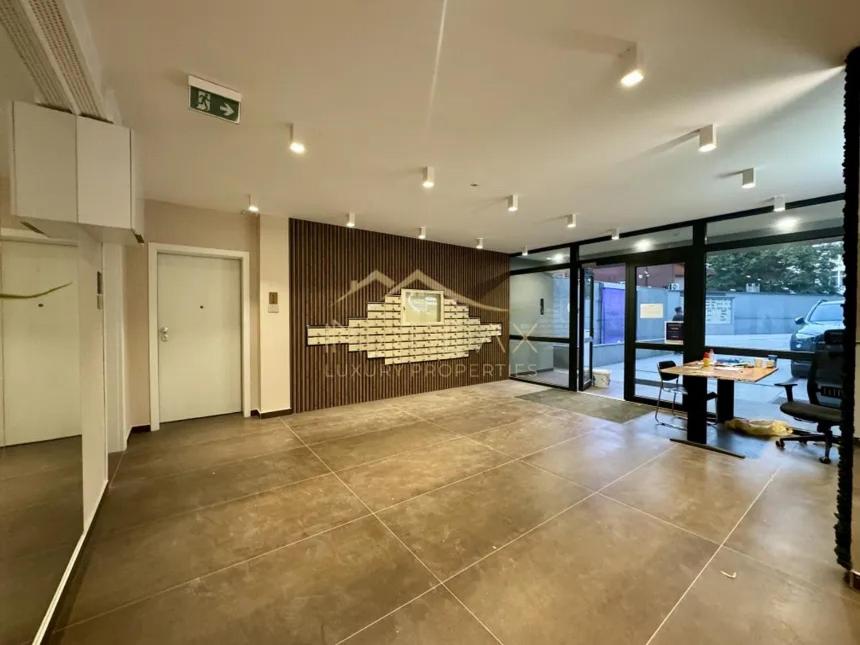 Lamar Parlament De Luxe