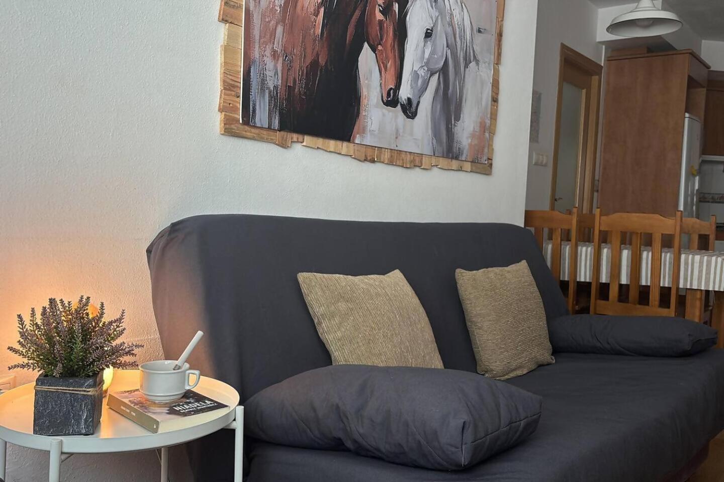 Los caballos Ordesa l Garaje l Céntrico