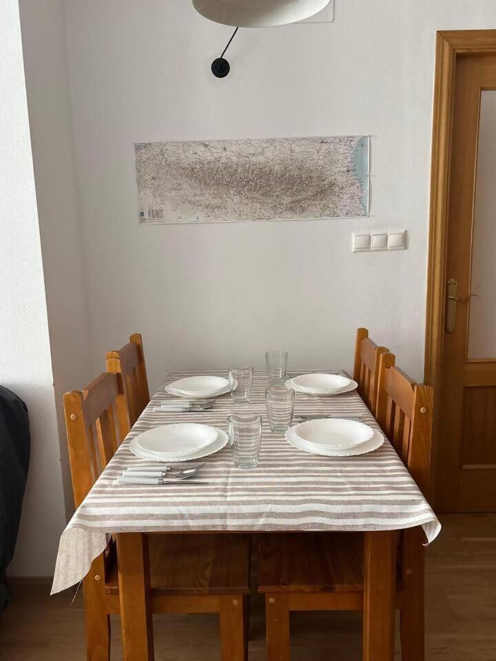 Los caballos Ordesa l Garaje l Céntrico