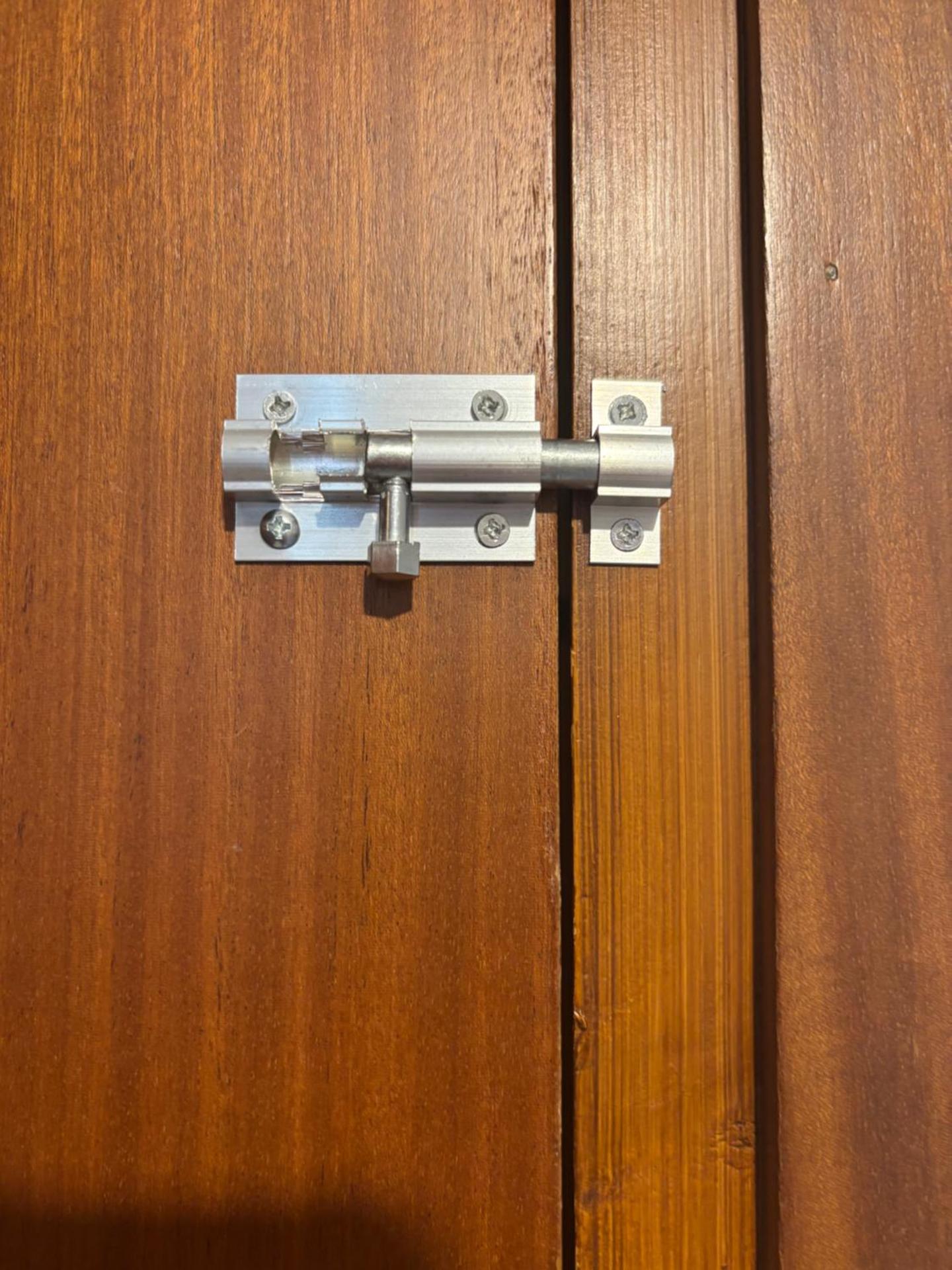 Habitación con baño compartido