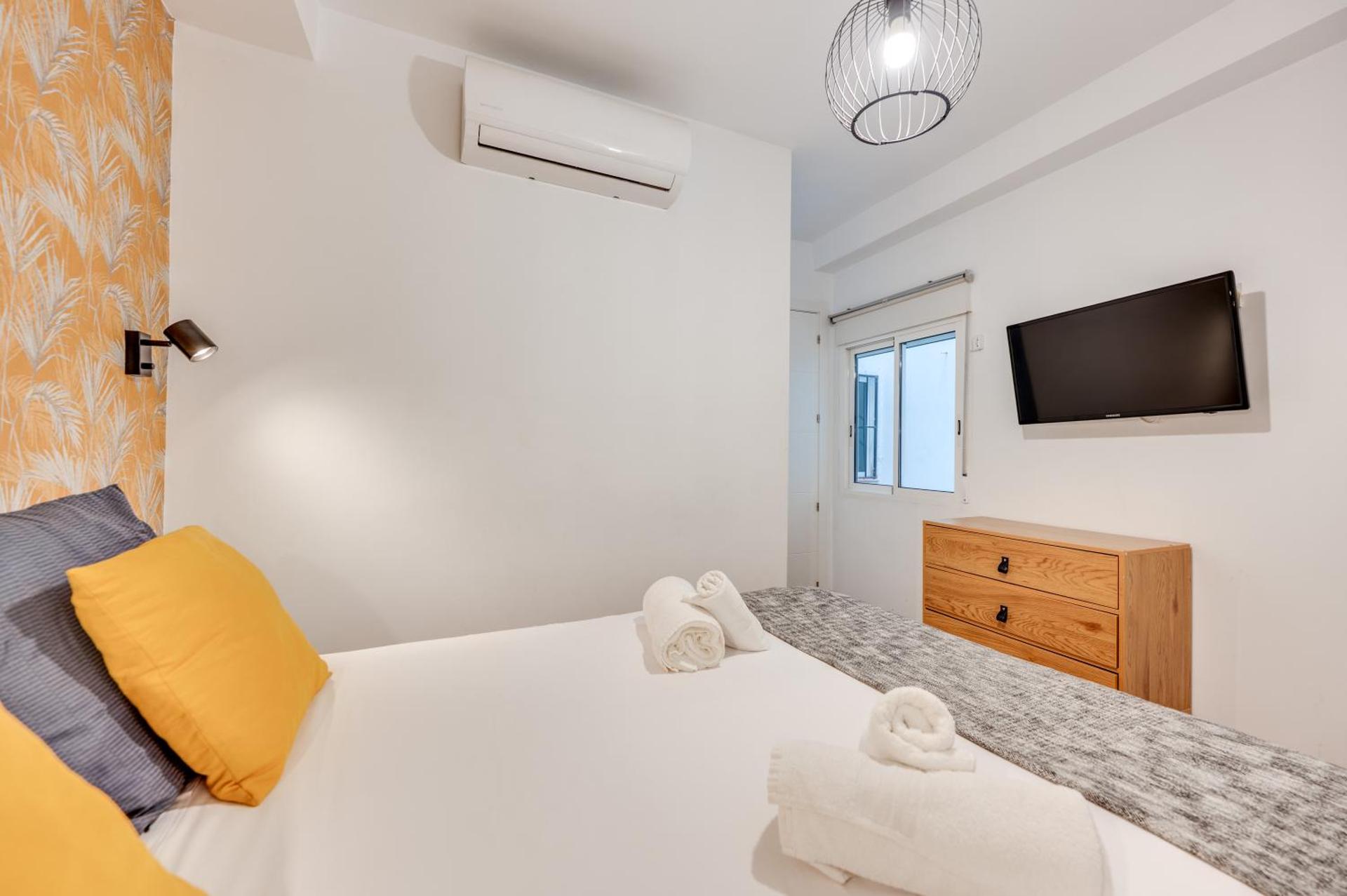 Charming Apartment in Heart of Malaga