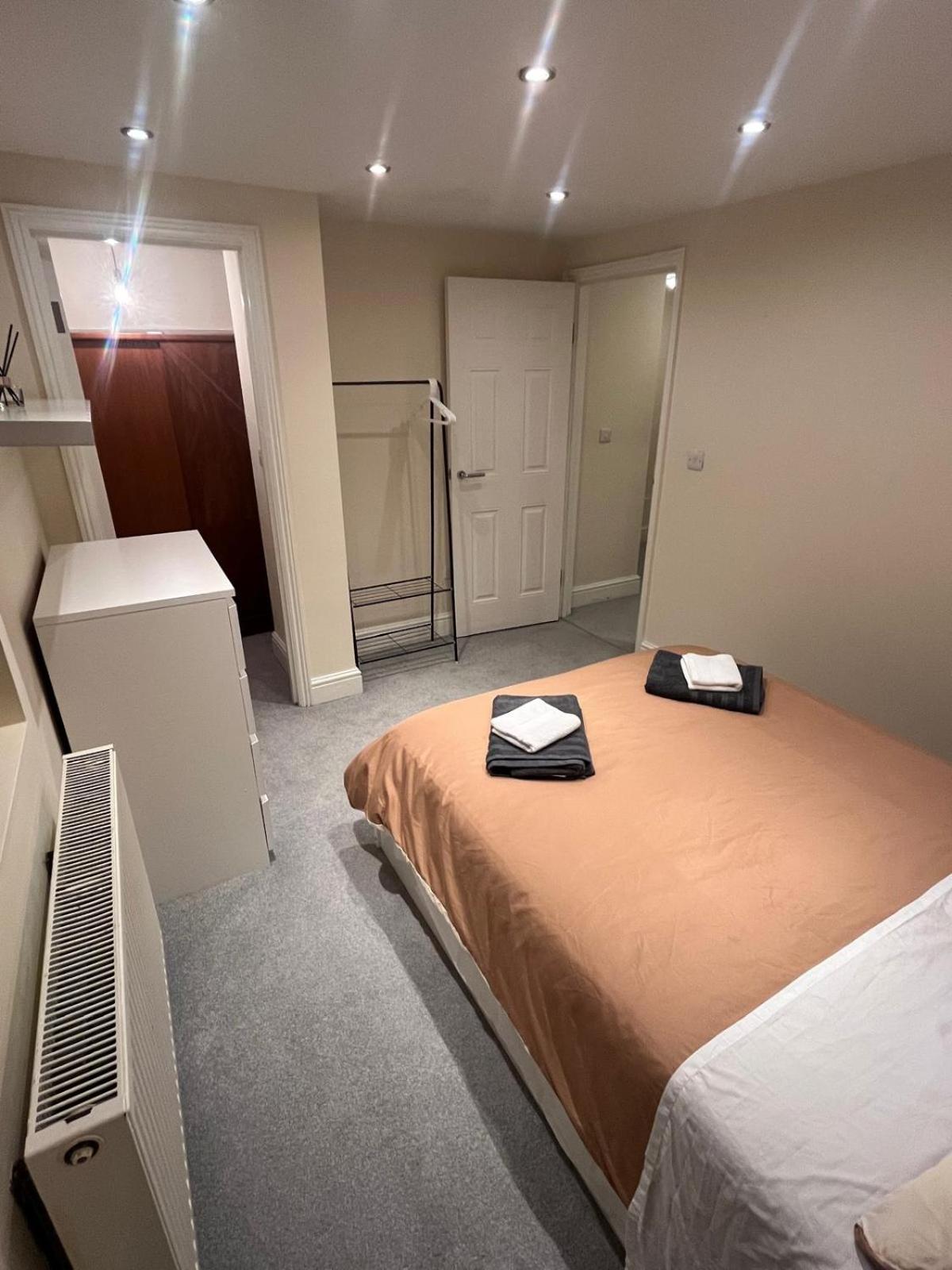 3 Bedrooms flat near of heart of London with a private Garden