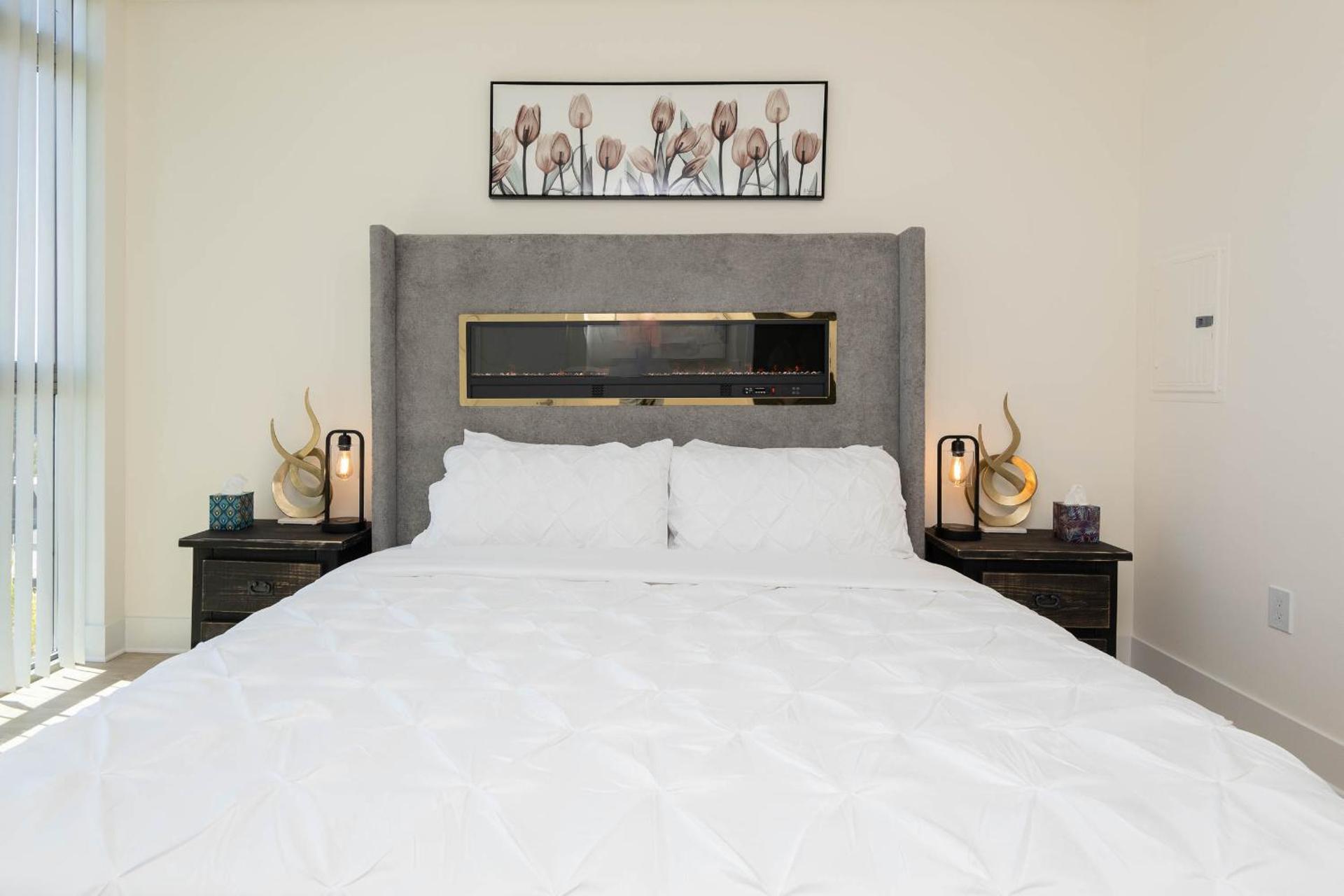 One-Bedroom Apartment with Balcony and City View