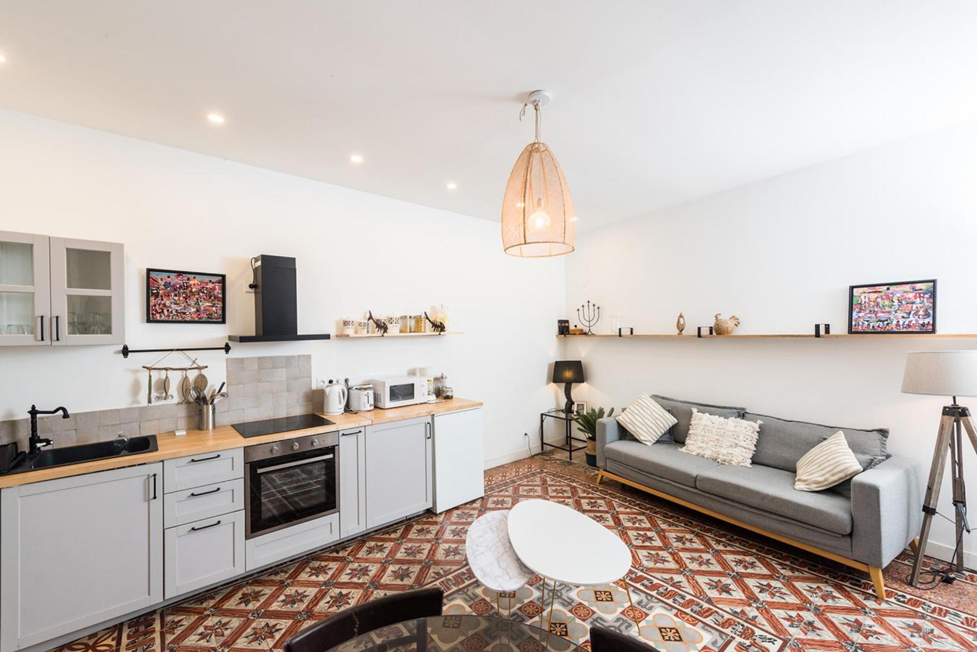 Kitchen or kitchenette